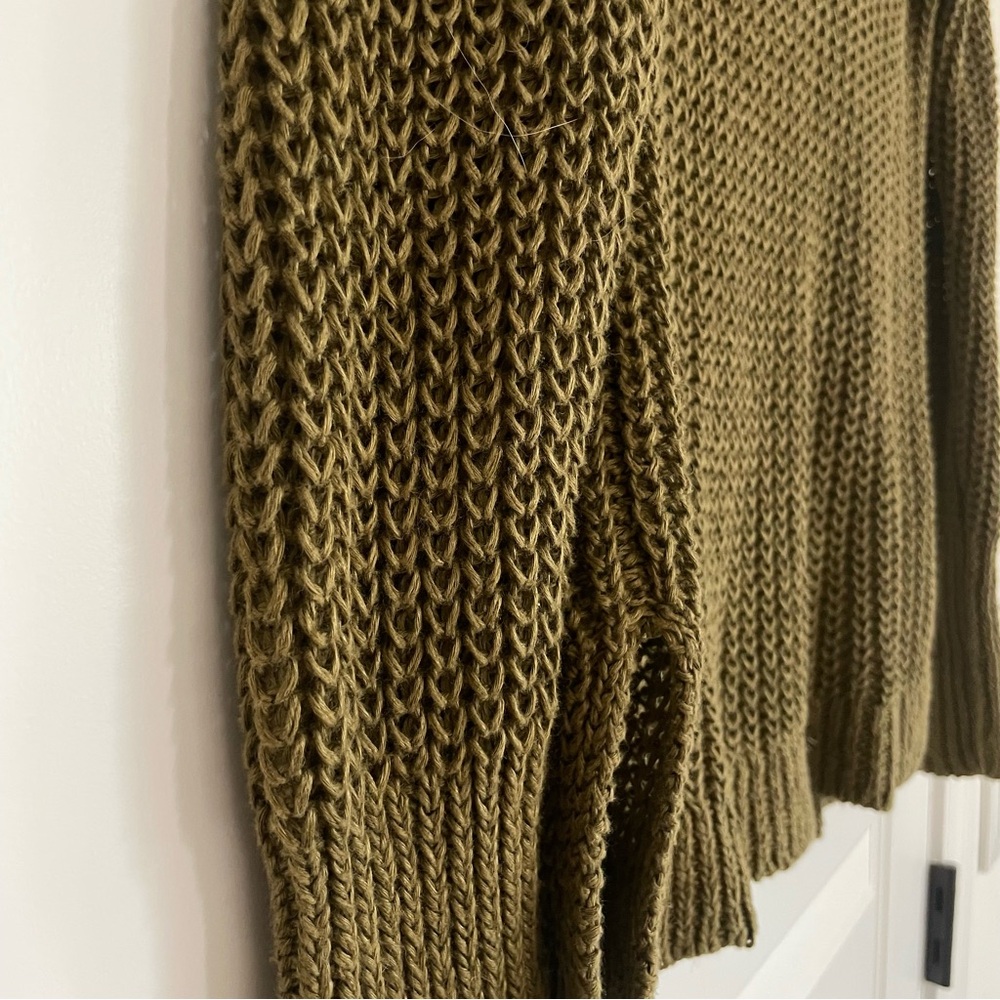 Banana Republic 100% Italian Linen Olive Green Woven Knit Sweater Top Size S - Picture 4 of 5